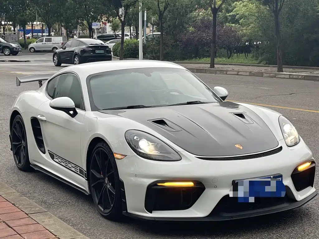 Porsche 718 2018 Cayman 2.0T