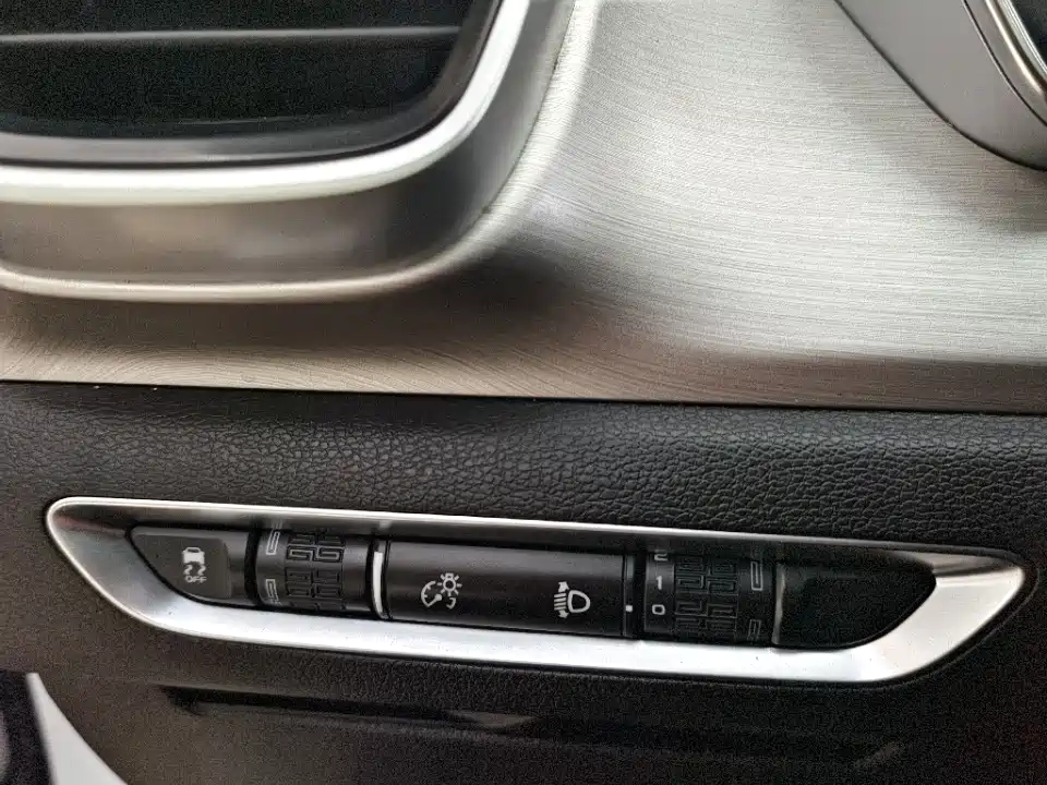 GEELY AUTOMOBILE BINYUE