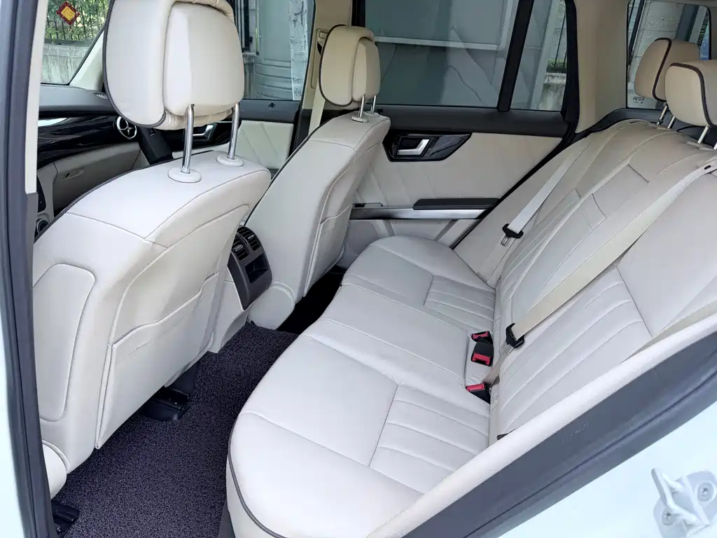 Mercedes-Benz GLK 2013 GLK 300 4MATIC Luxury