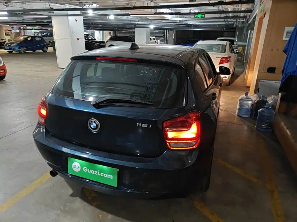 BMW 1 Series (Import) — миниатюра 7
