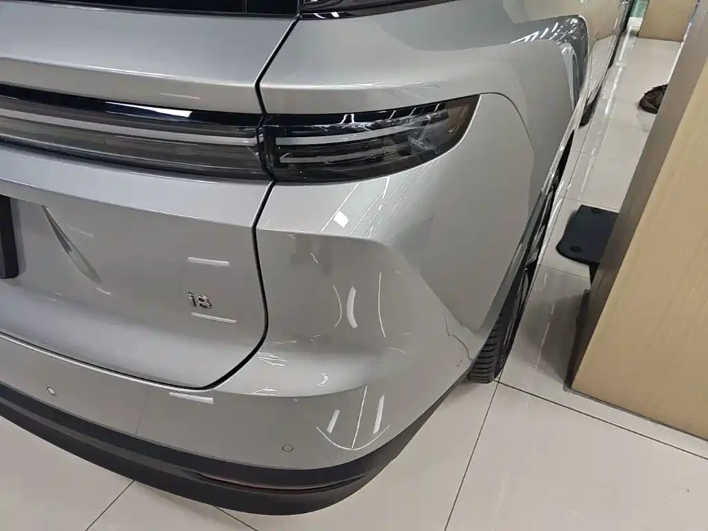 Li Auto Li i8 — миниатюра 8