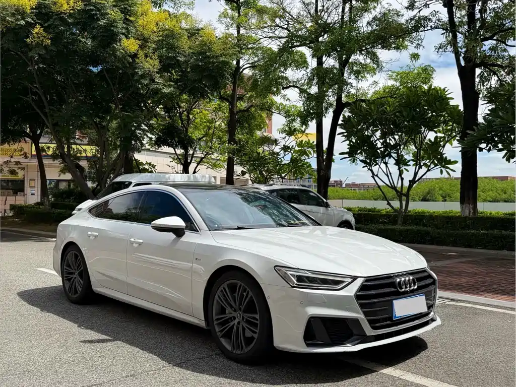Audi A7L — миниатюра 3