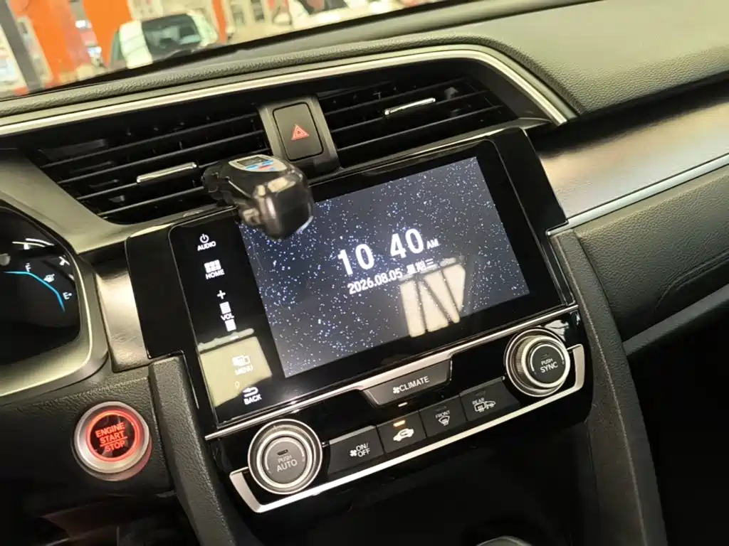 Honda Civic — миниатюра 13