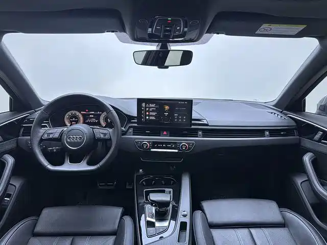 Audi A4L 2024 40 TFSI Luxury