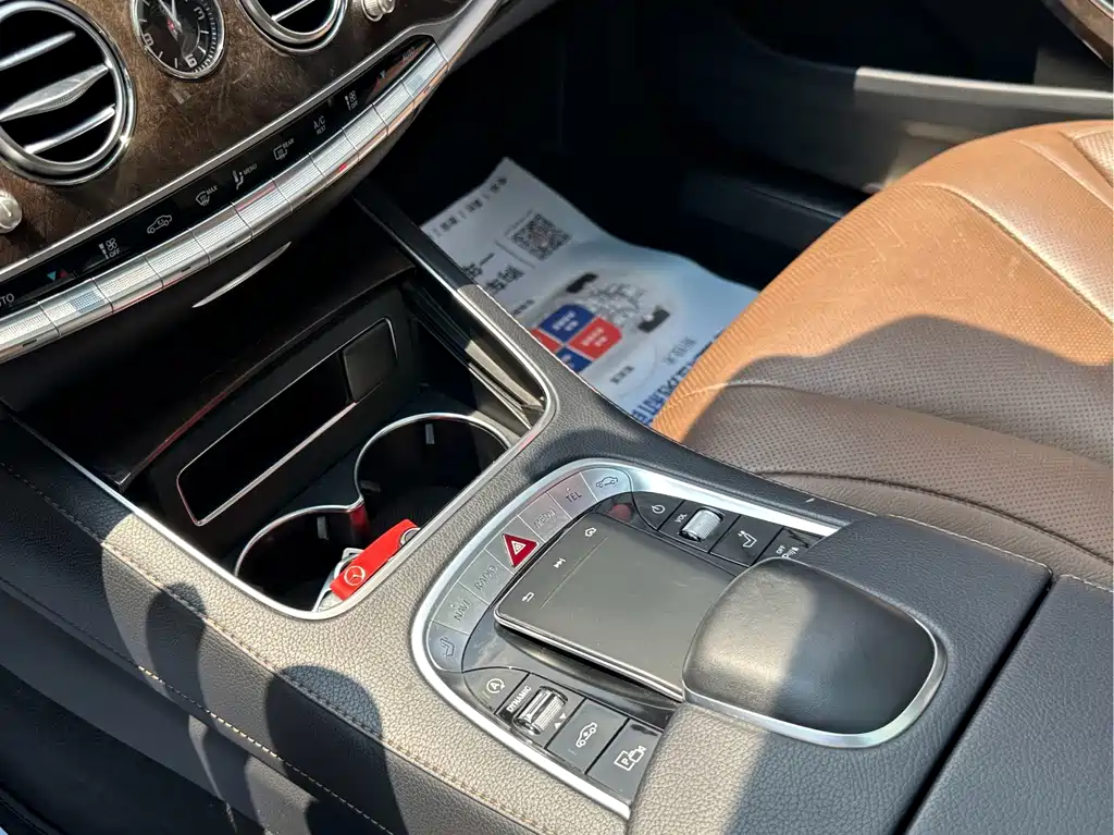 Mercedes-Benz S-Class — миниатюра 15