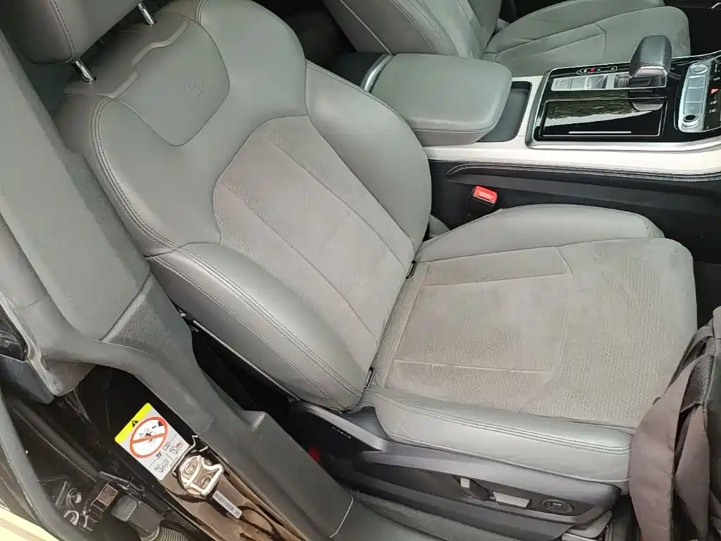 Audi Q8 — миниатюра 25