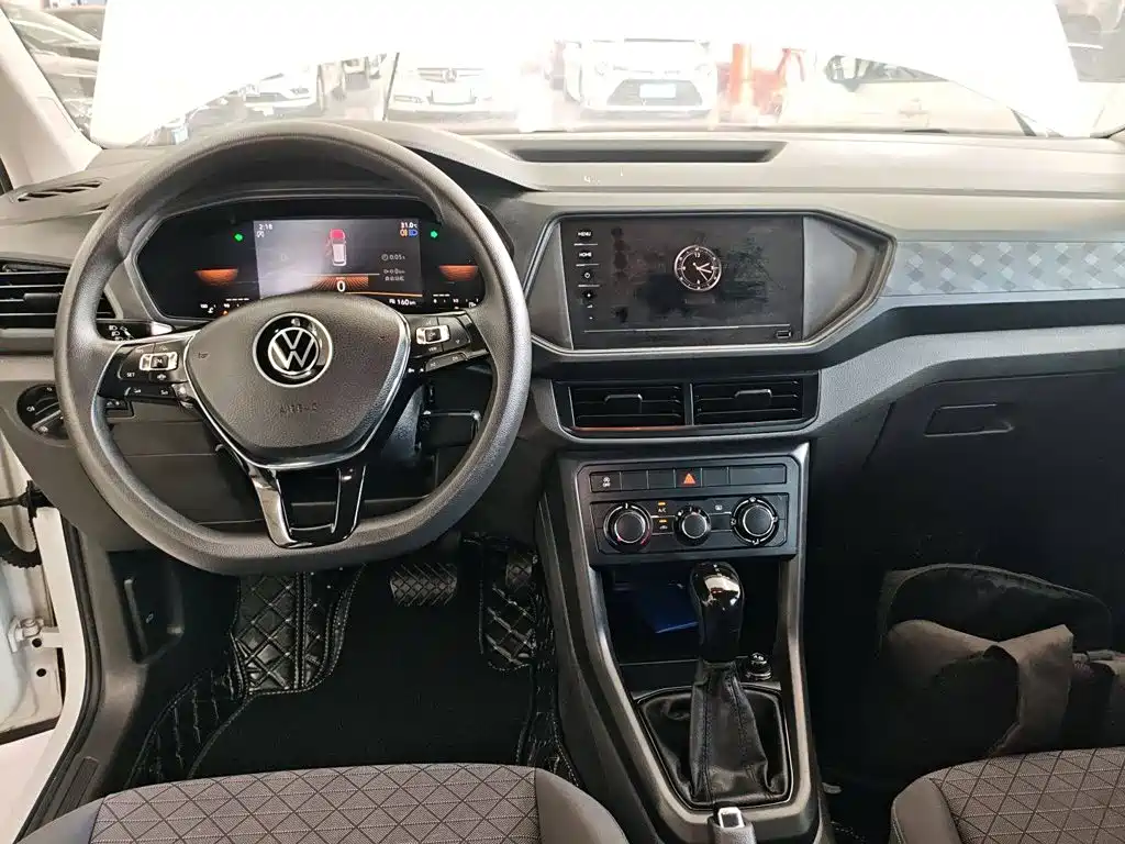 Volkswagen T-Cross — миниатюра 10