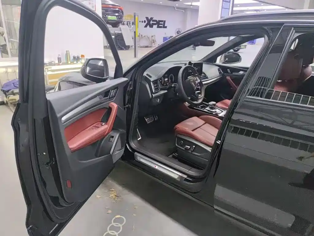 Audi Q5L — миниатюра 5