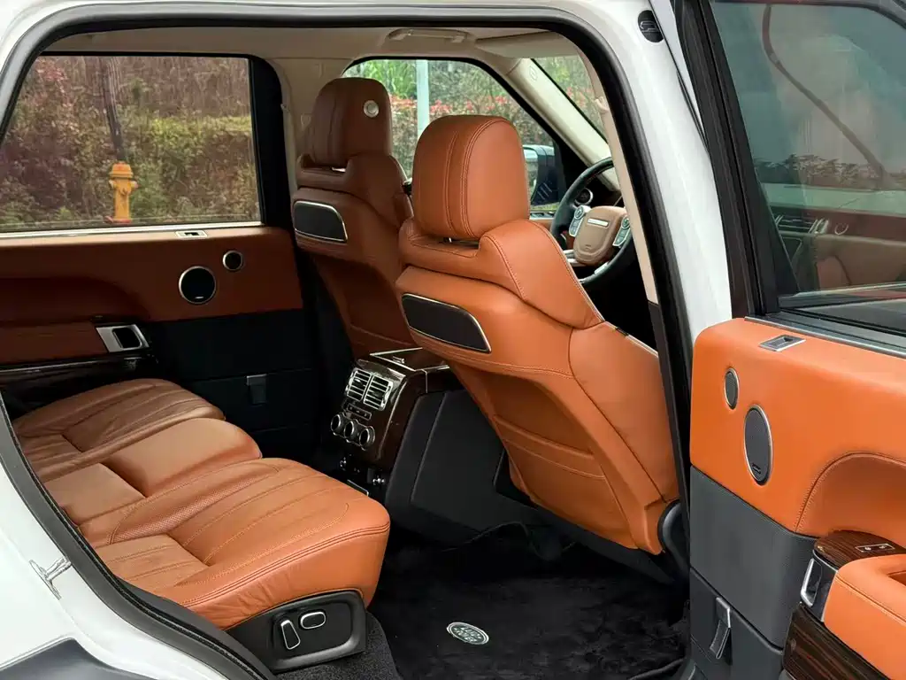 Land Rover Range Rover 2015 3.0 SC V6 Vogue SE Long Wheelbase