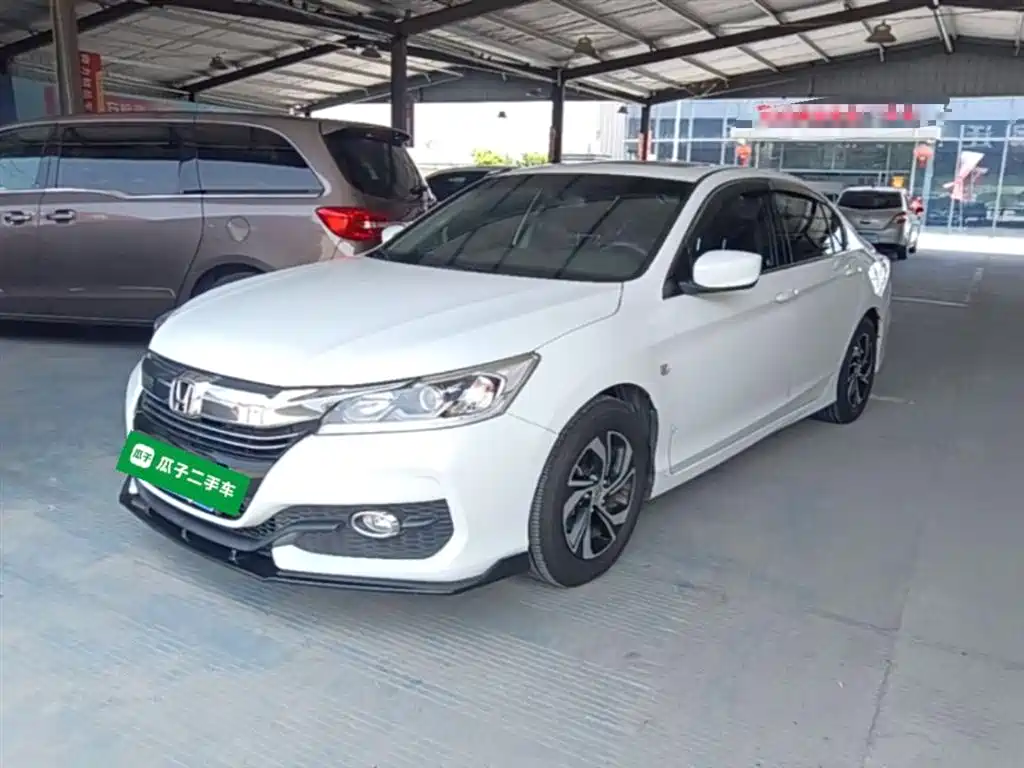 Купить Honda Accord