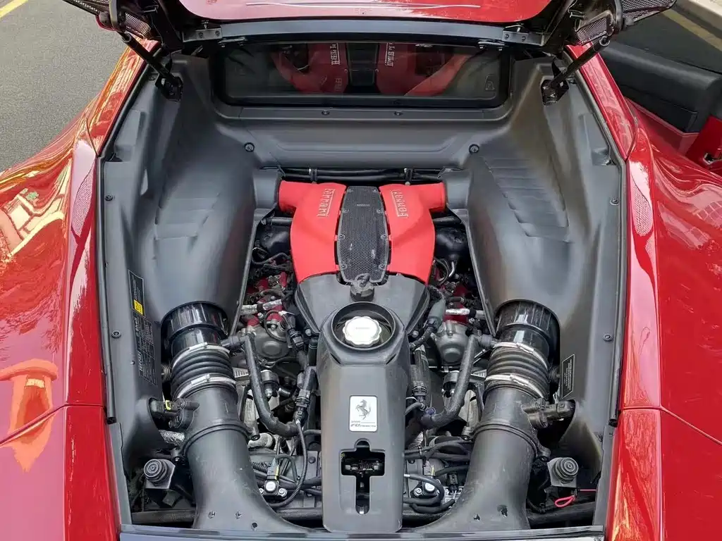 Ferrari F8 2019 Tributo 3.9T V8