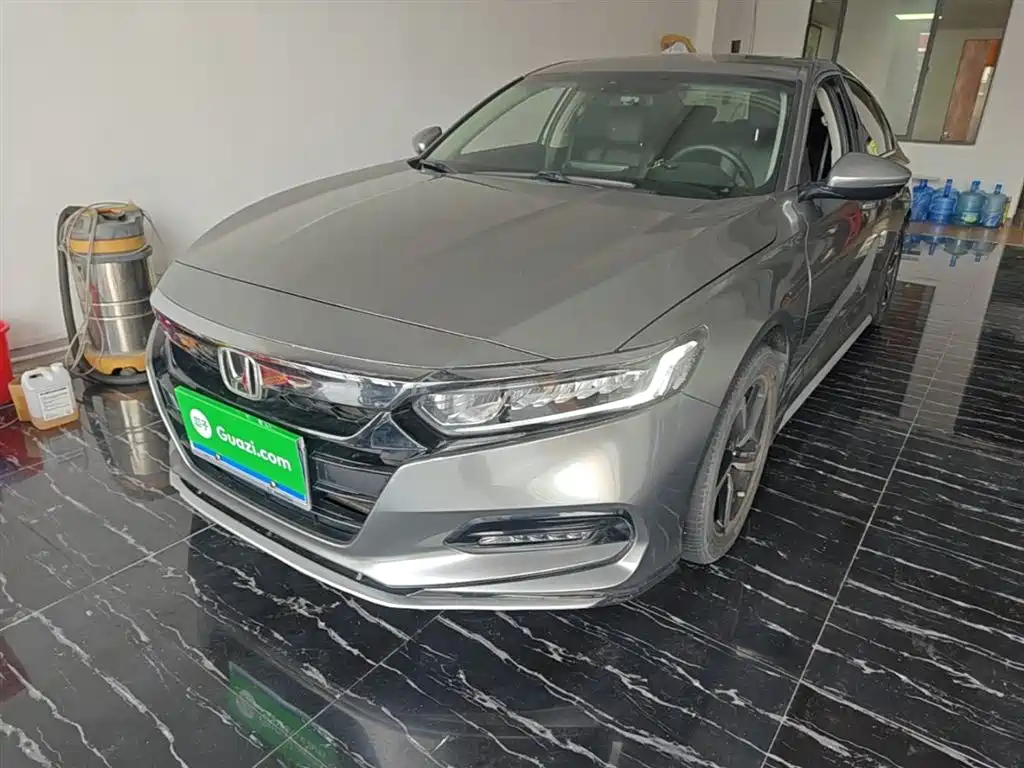 Купить Honda Accord
