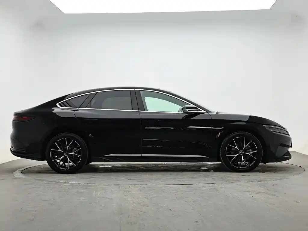 BYD Han — миниатюра 5