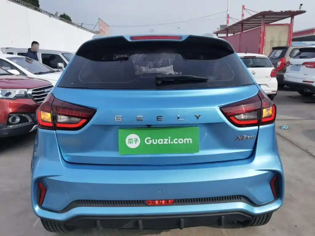 Geely Vision X3 — миниатюра 6