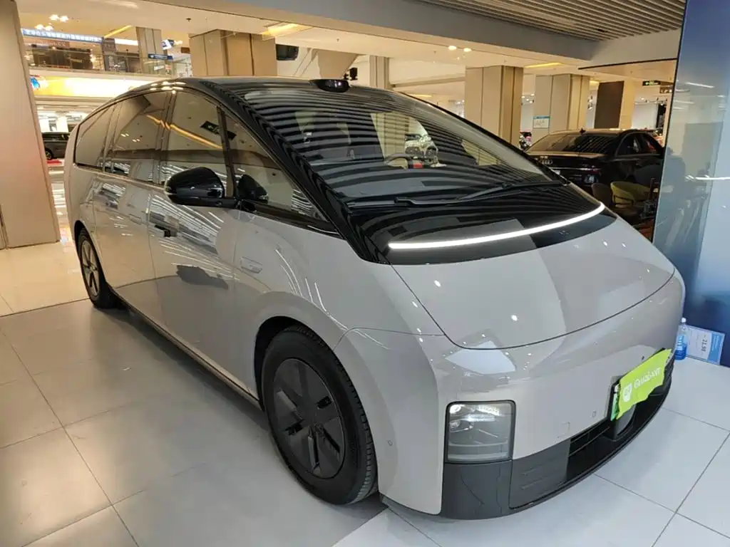 Li Auto Li MEGA — миниатюра 4