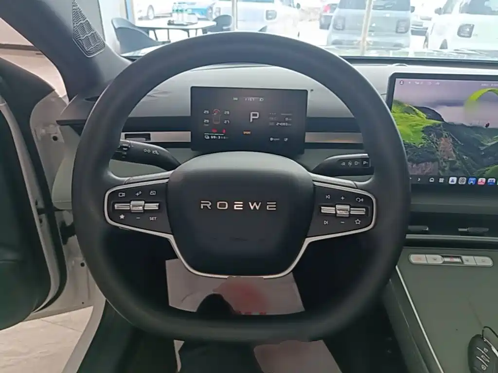 Roewe Young Wai D6 — миниатюра 11