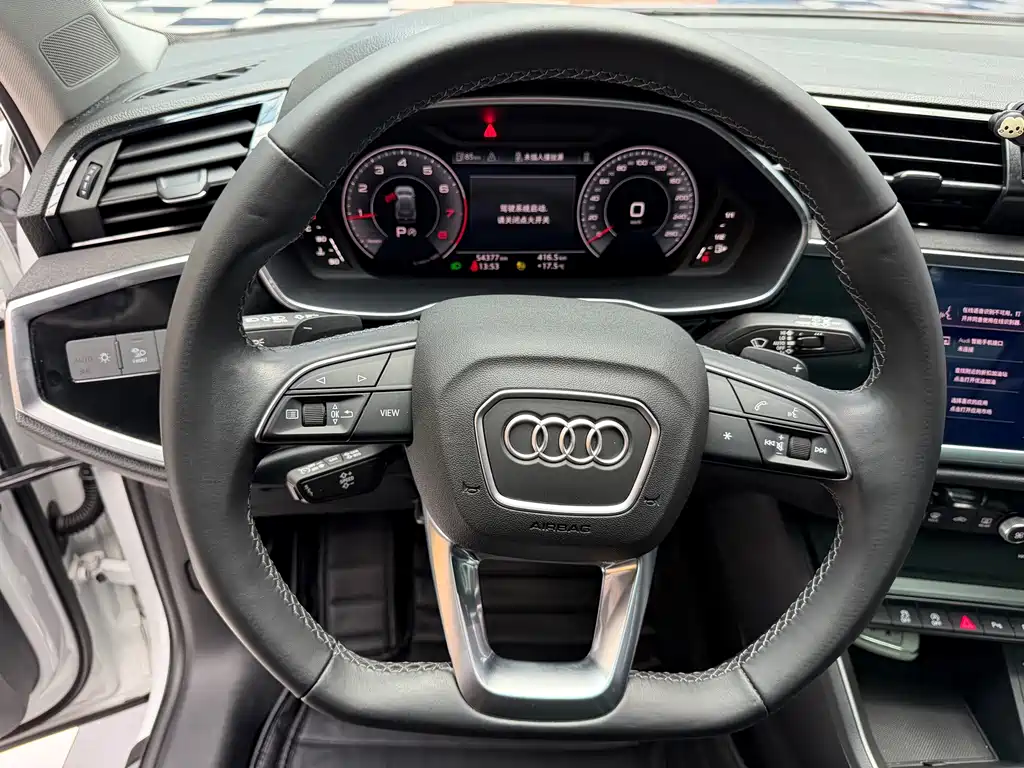 Audi Q3 — миниатюра 11