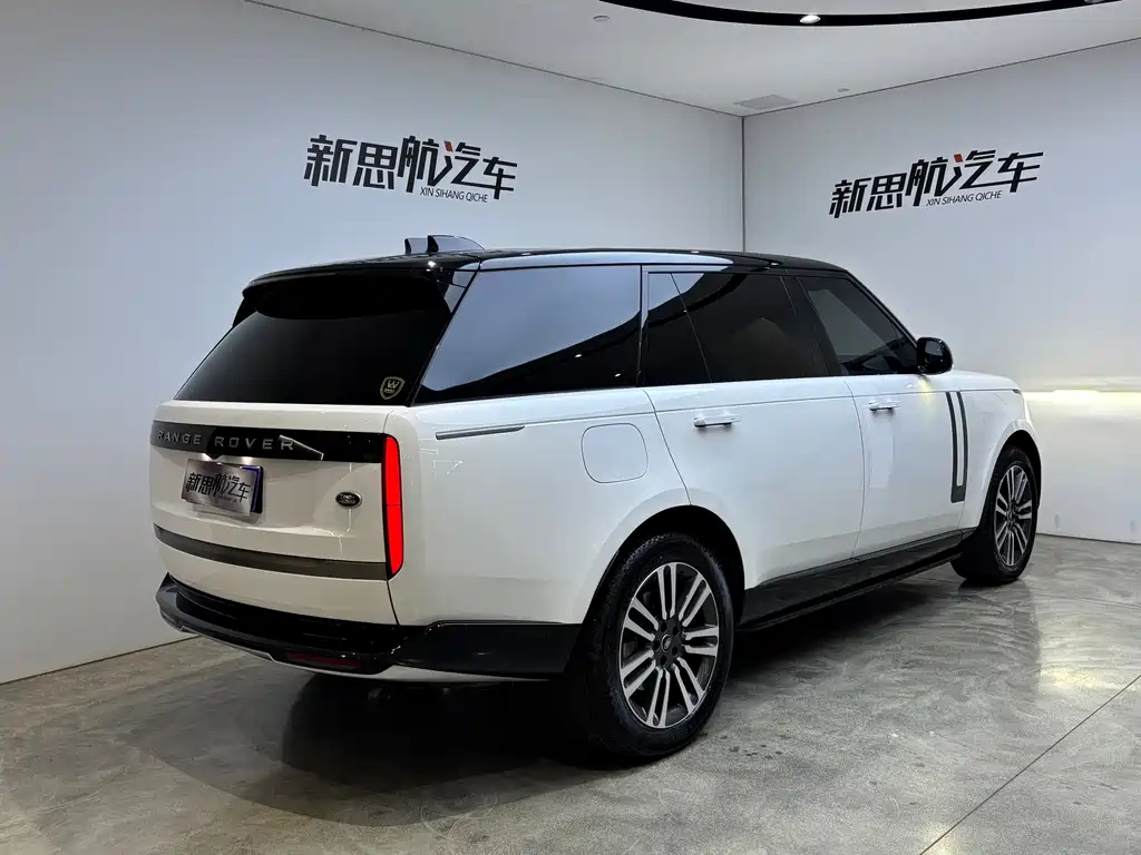 Land Rover Range Rover — миниатюра 5