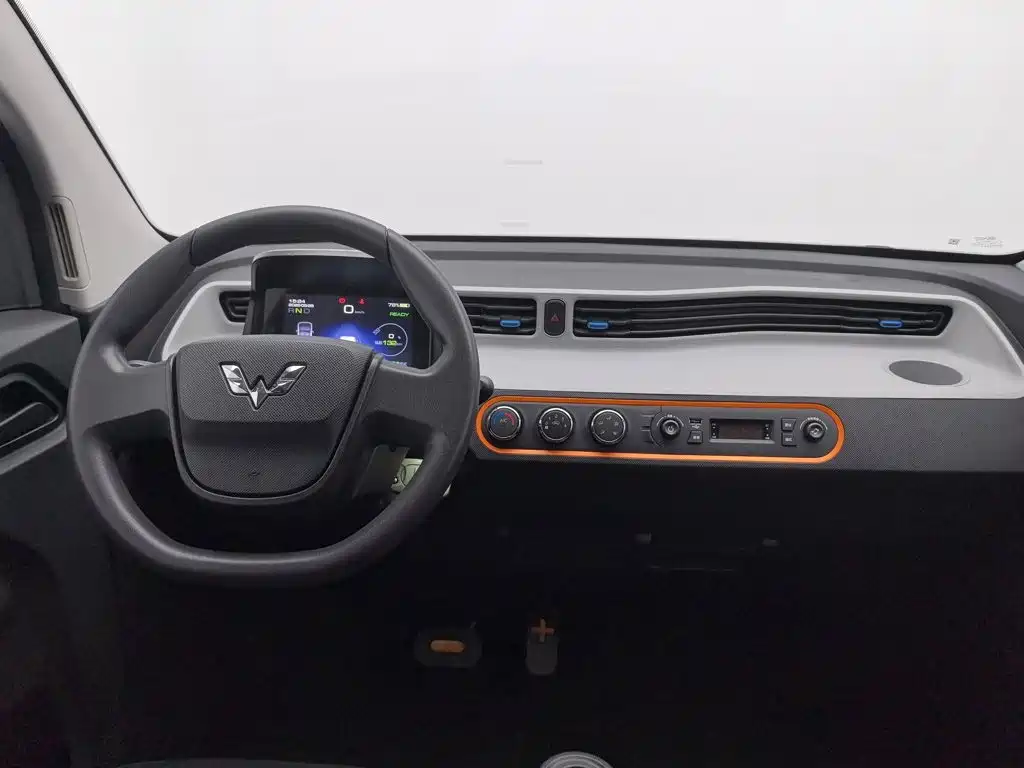 Wuling MINIEV — миниатюра 5