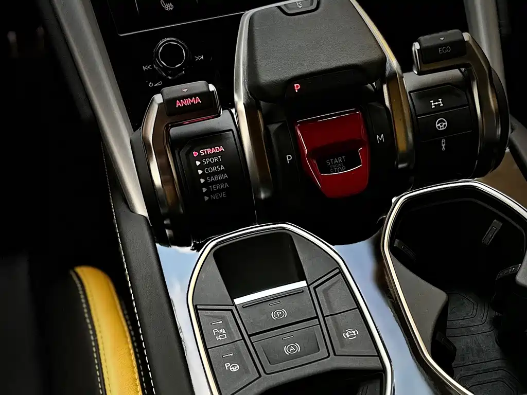 Lamborghini Urus — миниатюра 7