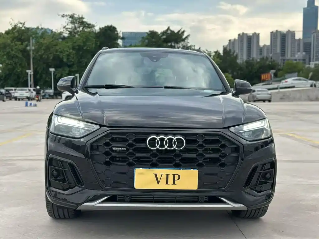Audi Q5L — миниатюра 2