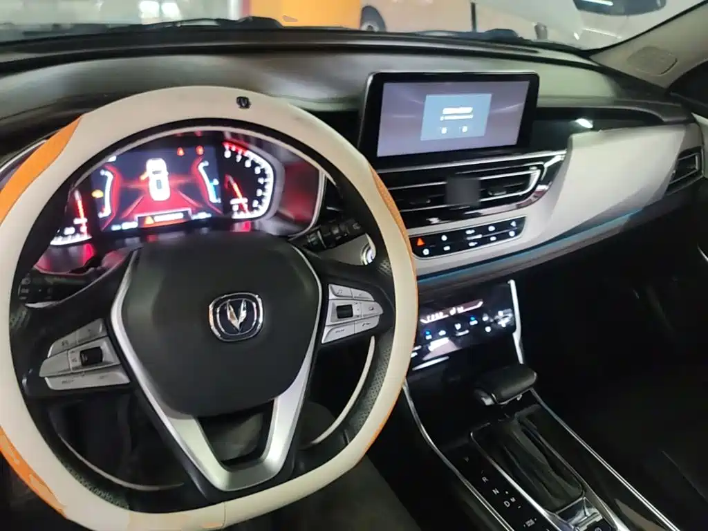 Changan CS75 — миниатюра 10