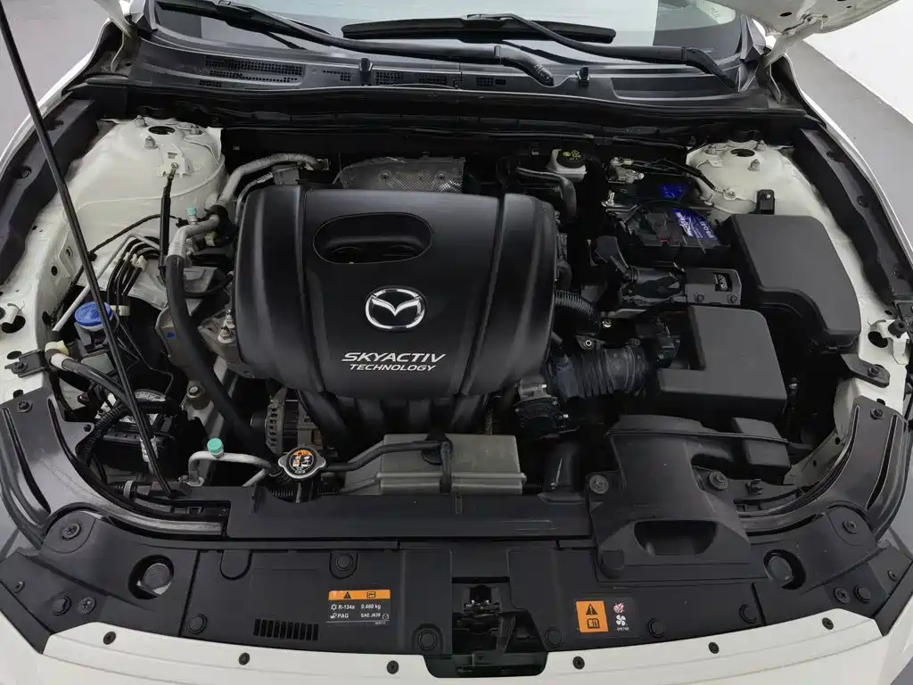 Mazda 3 Axela — миниатюра 6