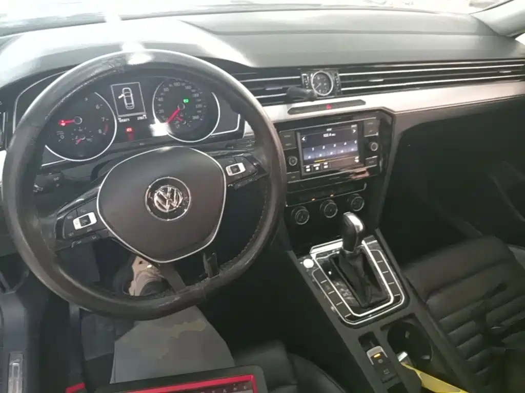 Volkswagen Magotan — миниатюра 10