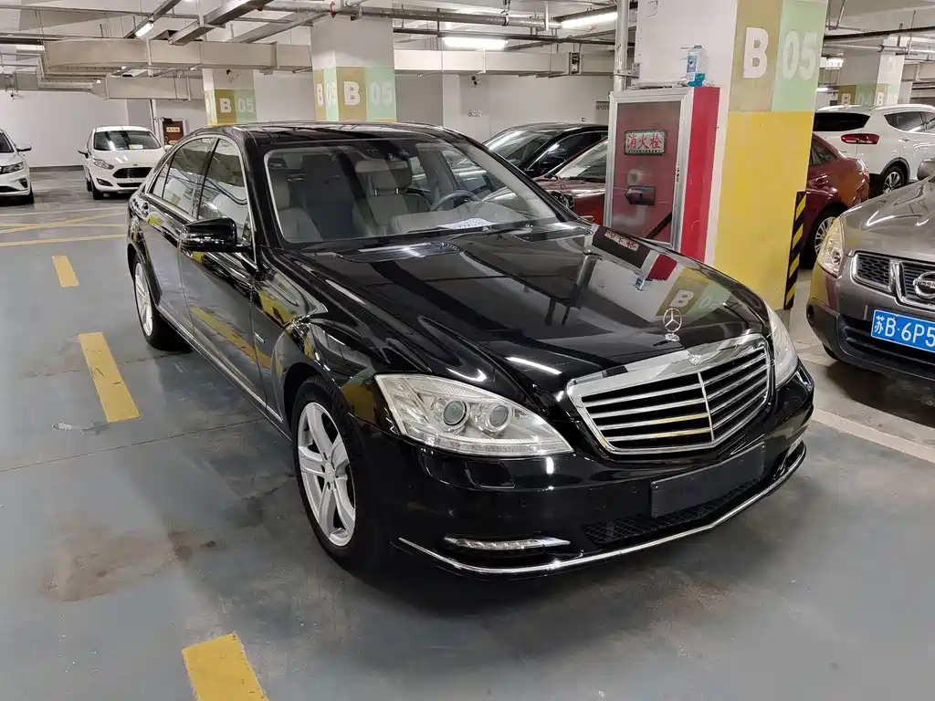 Mercedes-Benz S-Class — миниатюра 3