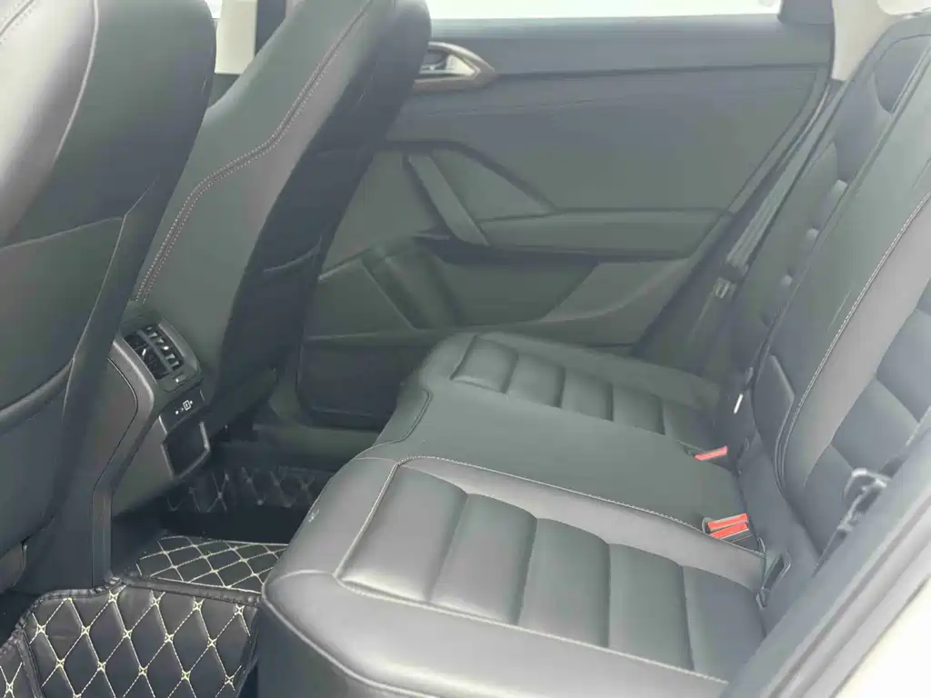 Volkswagen Tharu — миниатюра 24