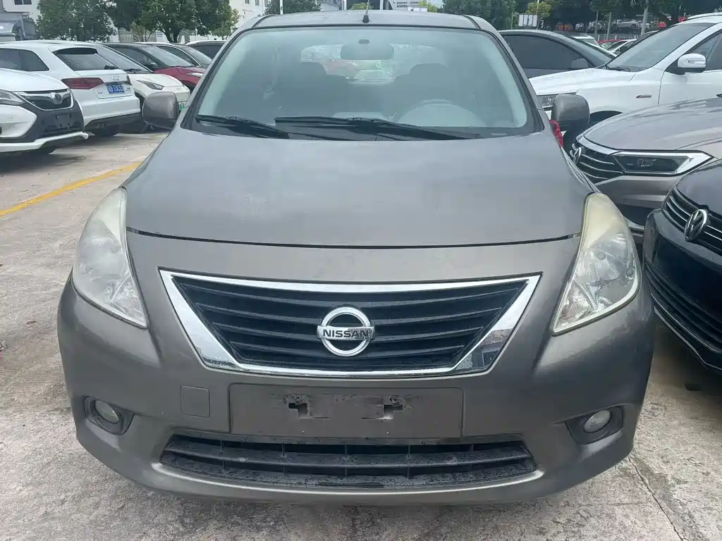 Nissan Sunny — миниатюра 2