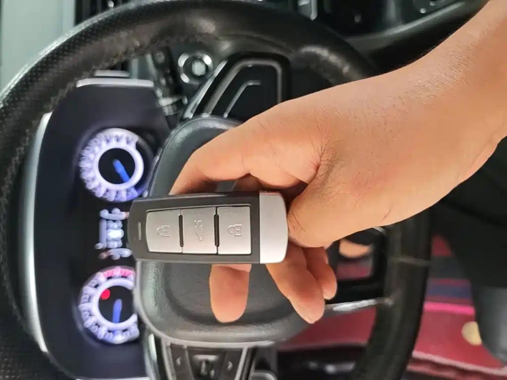 VGV VGV U70 — миниатюра 9