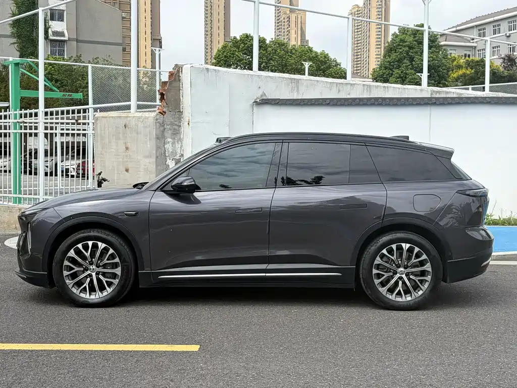 NIO ES6 — миниатюра 4