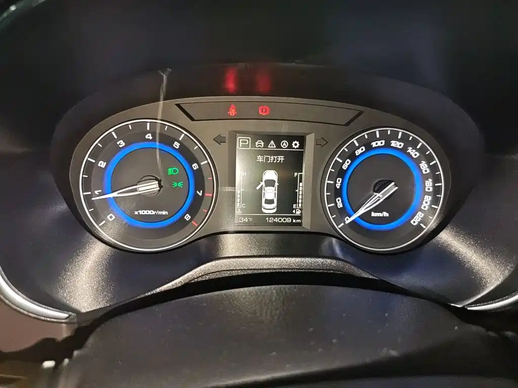 Changan Eado DT — миниатюра 12