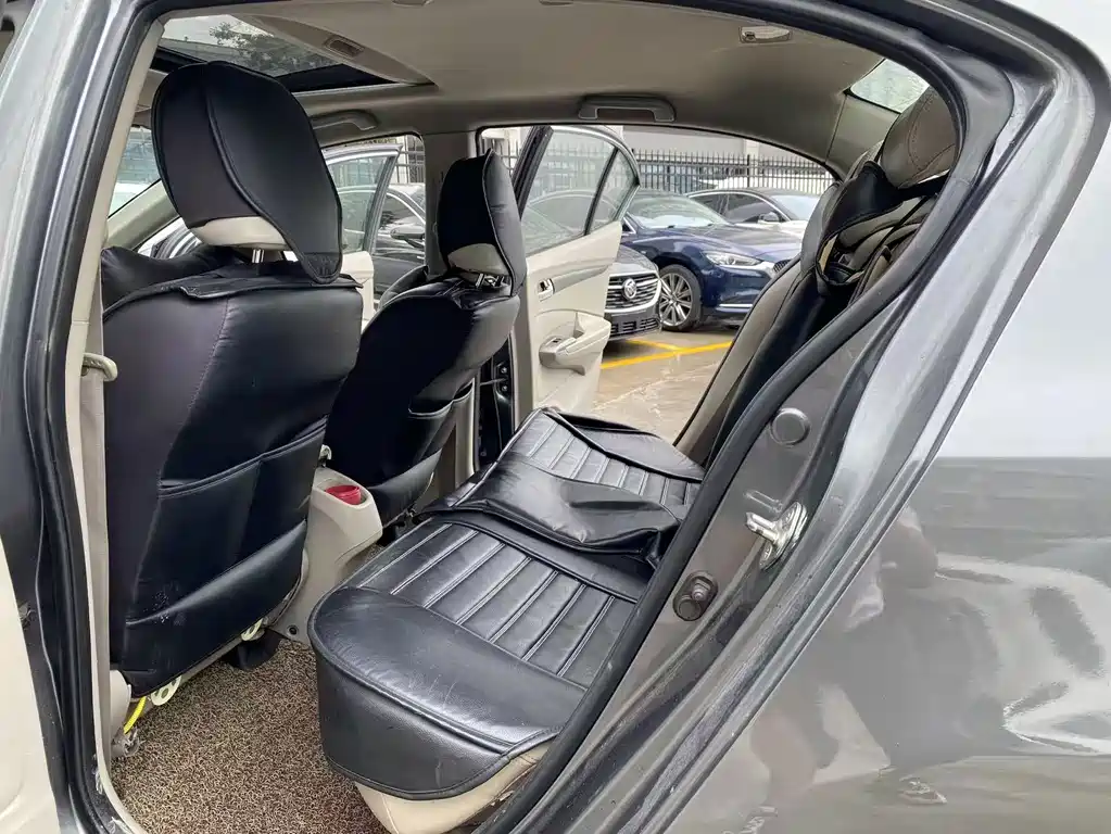 Honda City Classic — миниатюра 11