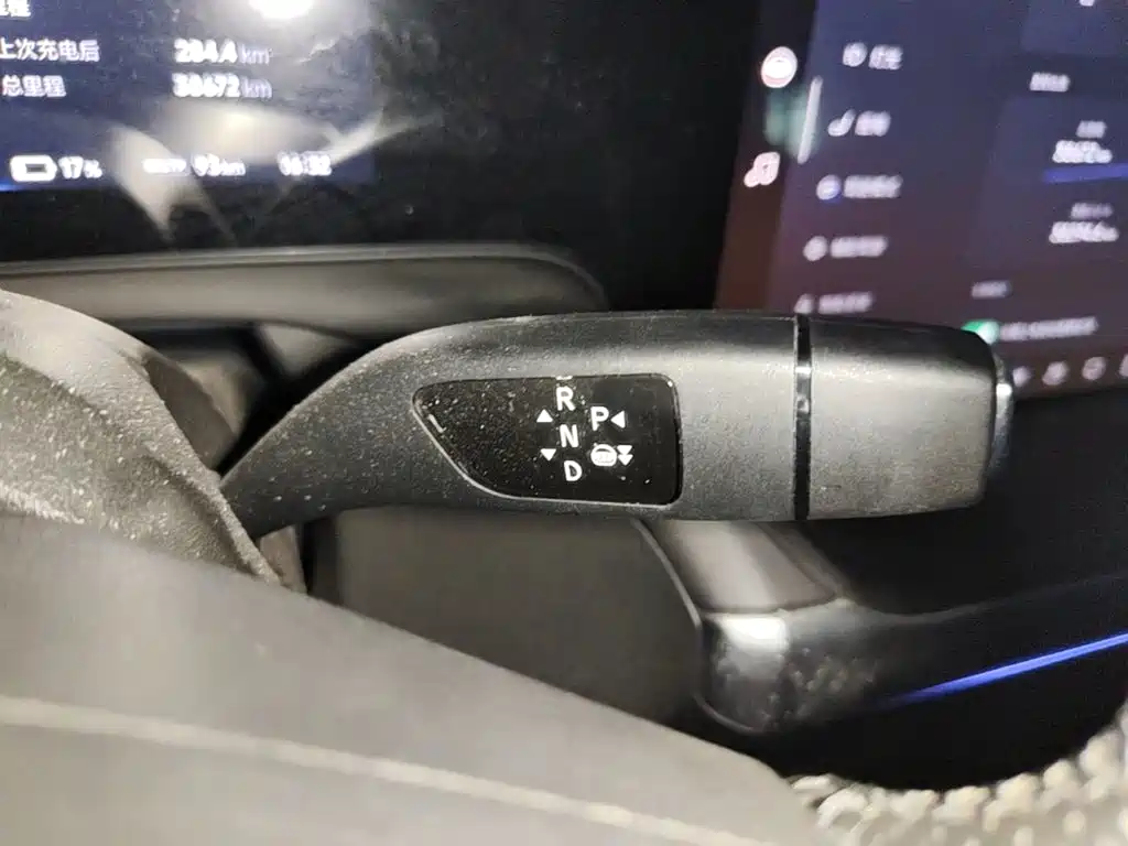 XPeng P7 — миниатюра 14