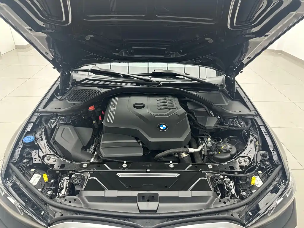 BMW 3 Series — миниатюра 9