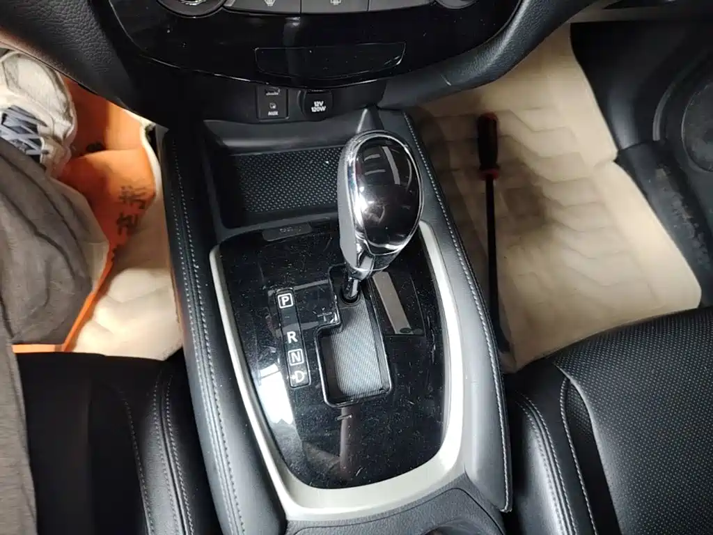Nissan X-Trail — миниатюра 14