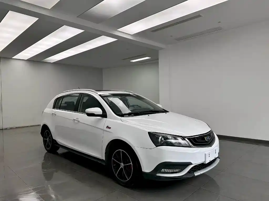 Geely Emgrand — миниатюра 3