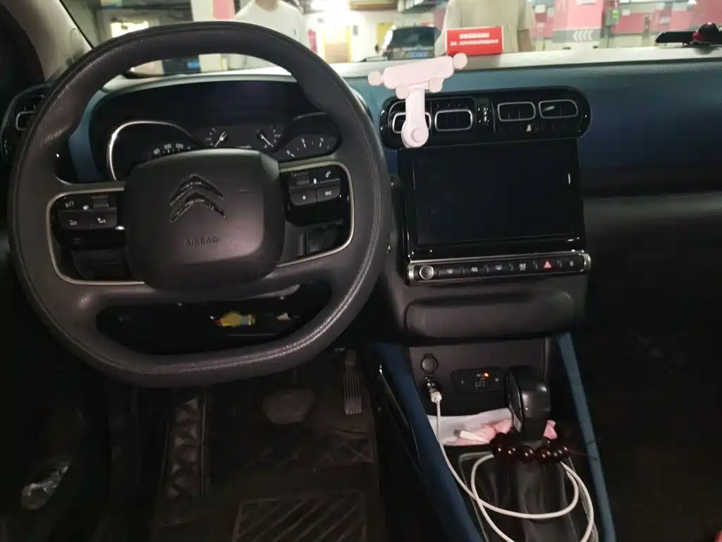 Citroen C4 Aircross — миниатюра 13