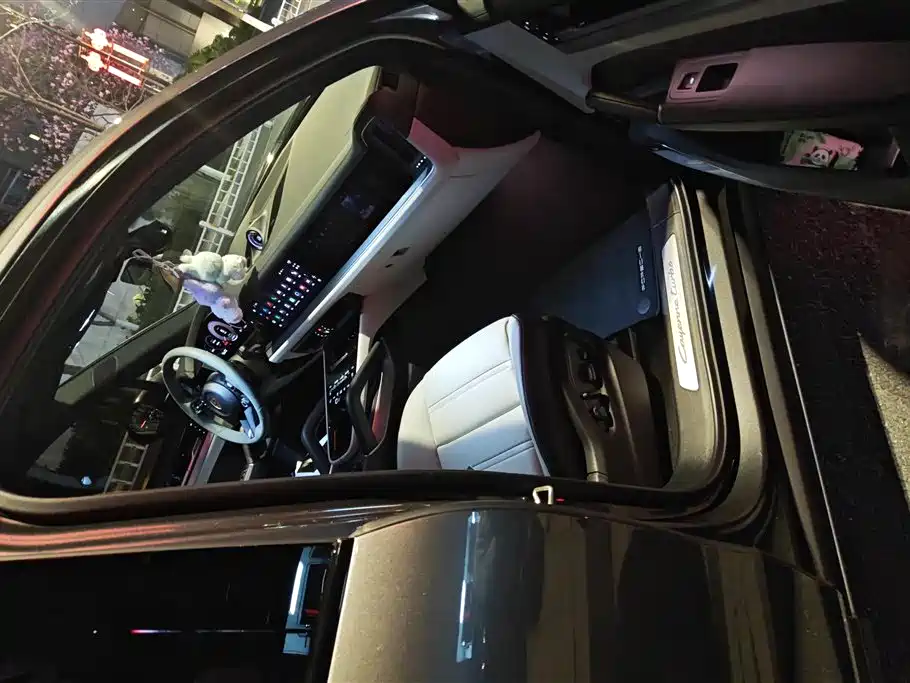 PORSCHE CAYENNE NEW ENERGY