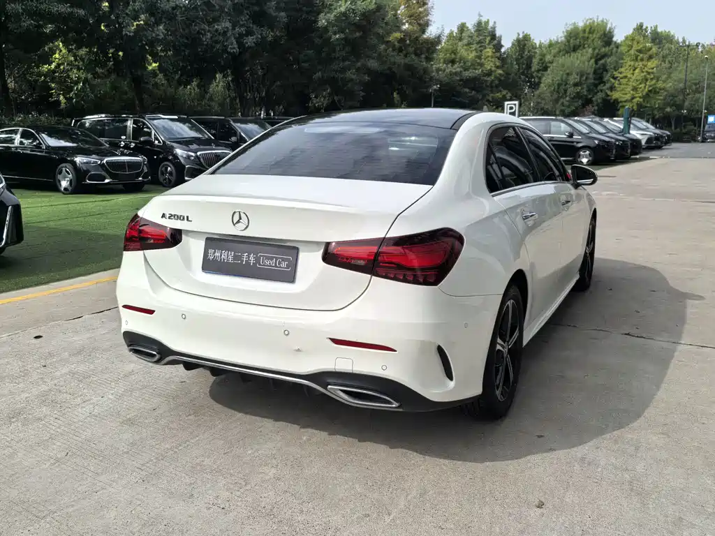 Mercedes-Benz A-Class — миниатюра 6