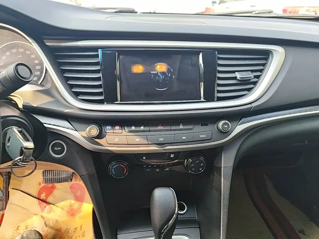 Buick Excelle — миниатюра 13