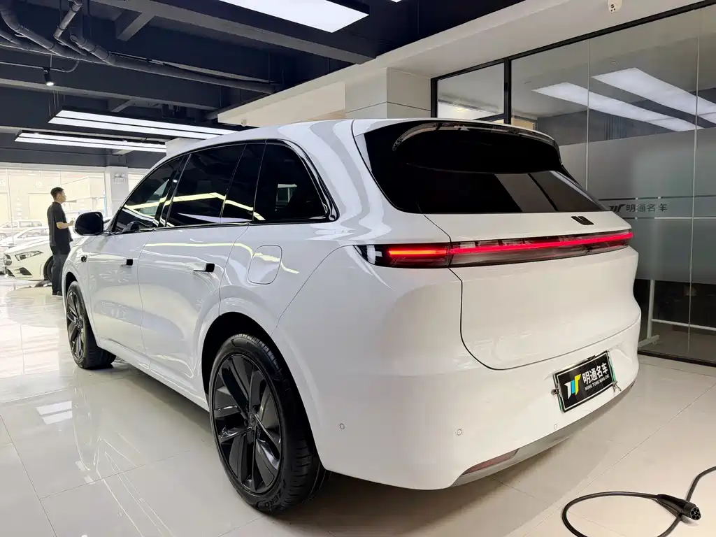 Li Auto Li L6 — миниатюра 5