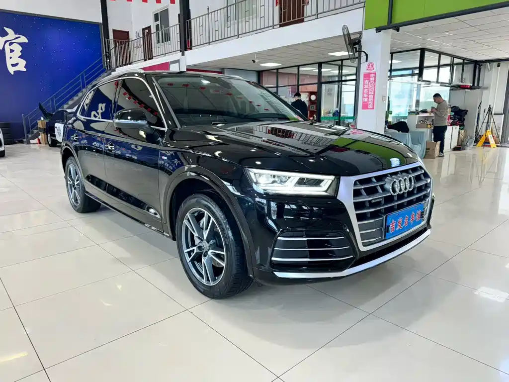 AUDI Q5L