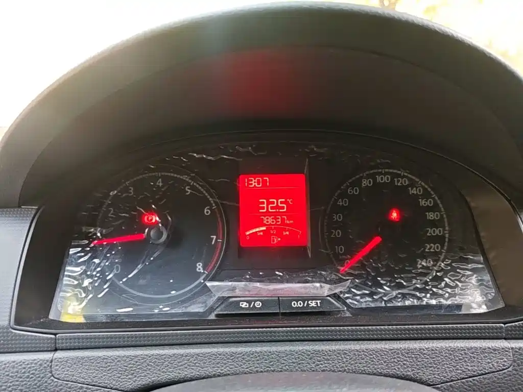 Volkswagen Santana — миниатюра 12