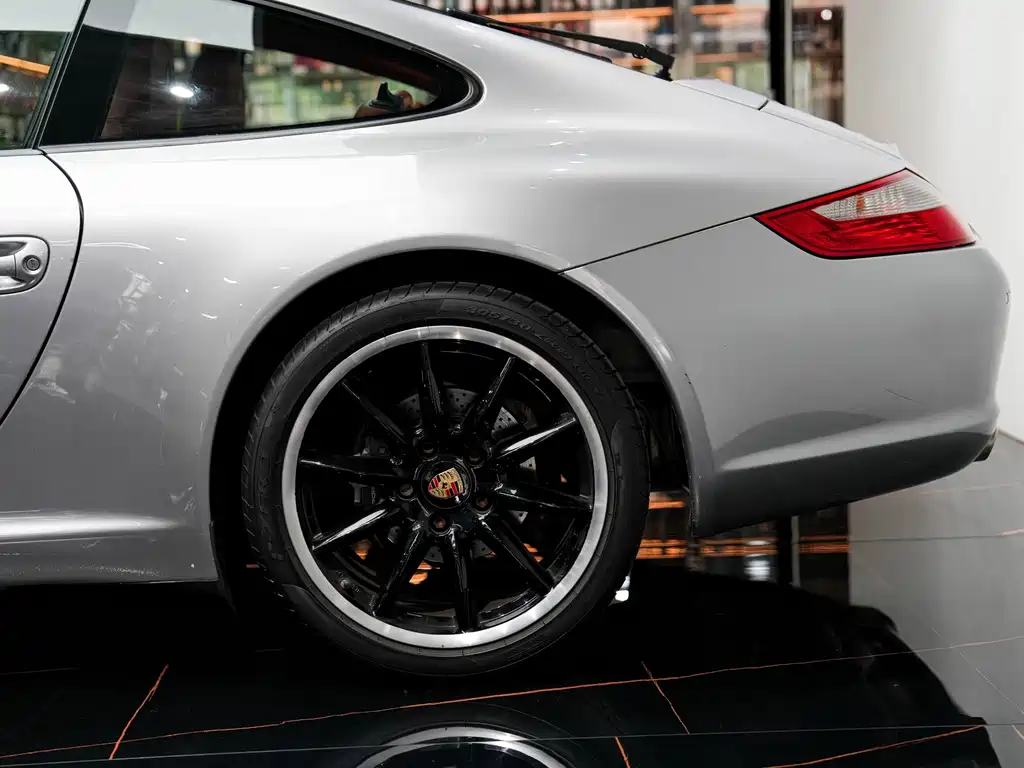 Porsche 911 — миниатюра 4