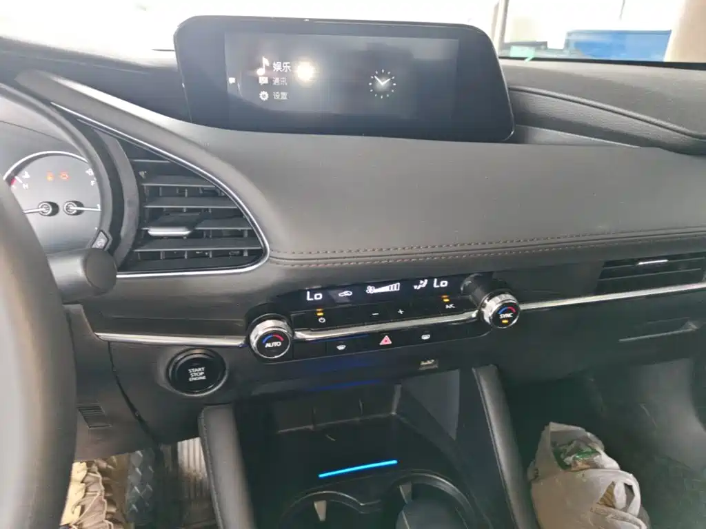 Mazda 3 Axela — миниатюра 13