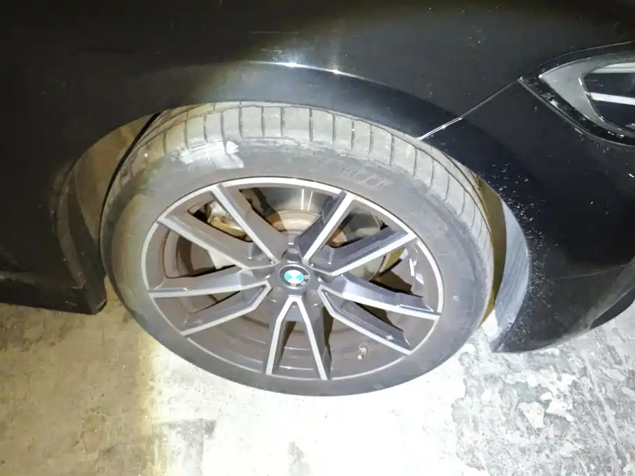 BMW 3 Series — миниатюра 6