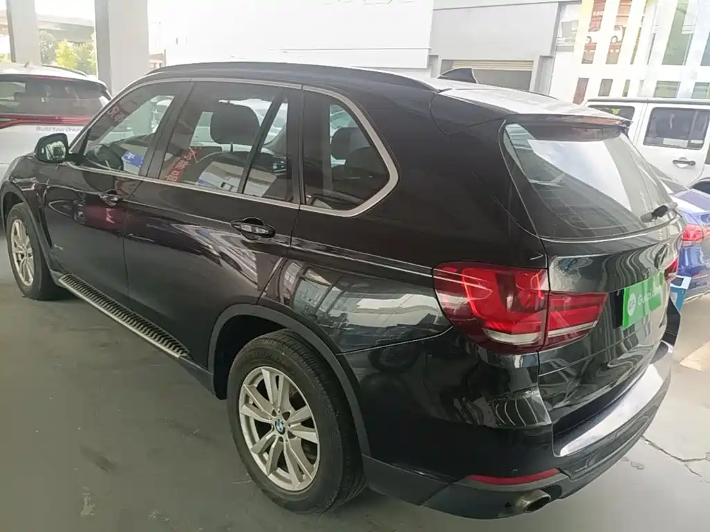 BMW X5 (Import) — миниатюра 5